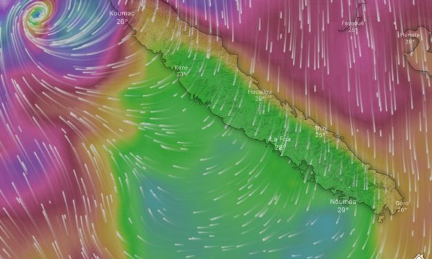 New Caledonia is expecting a very violent cyclone