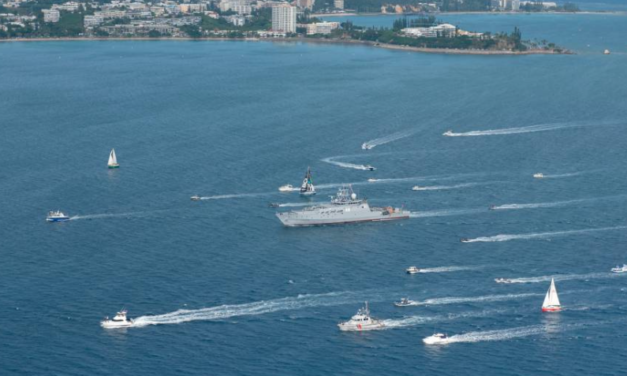 The French army ship has arrived in Noumea