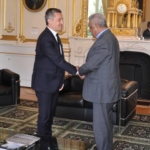 The President of New Caledonia requests financial and technical assistance from the State