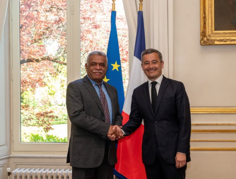 The President of the New Caledonian Government in Paris